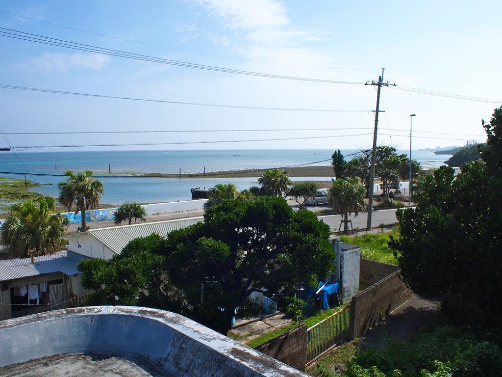 Life Is A Journey Hotel Yomitan Exterior photo